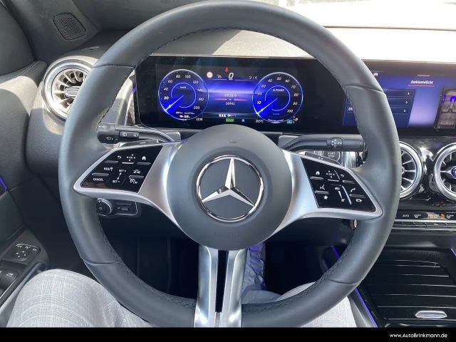 Mercedes-Benz EQB 250