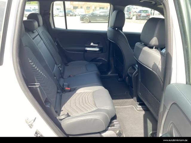 Mercedes-Benz EQB 250