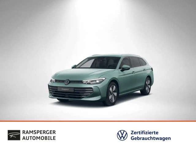 Volkswagen Passat Variant 1.5 TSI DSG Business ACC LED Navi 2025 Benzine