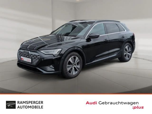Audi Q8 e-tron Advanced 50 quat S line Matrix ACC HuD 2023 Elektrisch