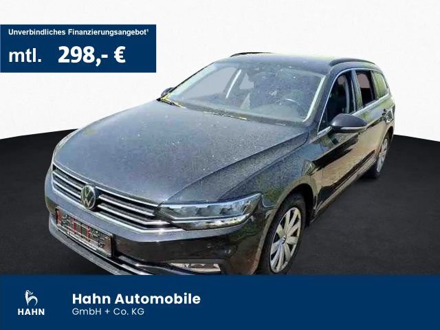 Volkswagen Passat Variant 2.0TDI DSG Business AHK Cam Navi 2023 Diesel