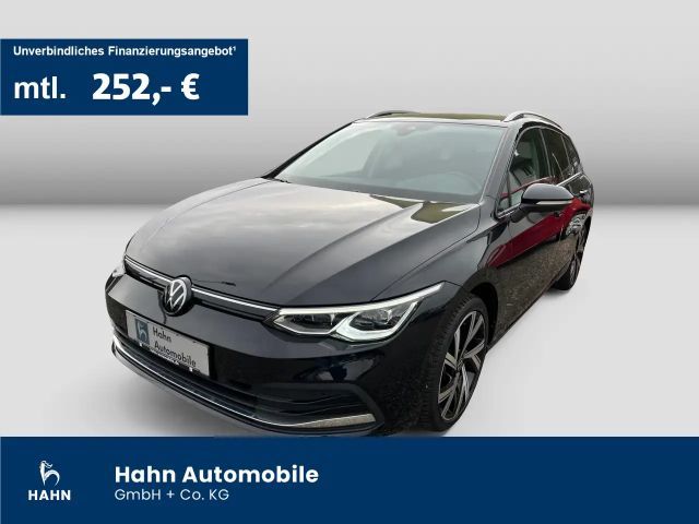 Volkswagen Golf Variant VIII 1.5TSI Active Standhzg Matrix 2022 Benzine