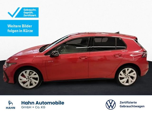 Volkswagen Golf GTE VIII GTE 1.5TSIe DSG Matrix AHK HUD DCC 360 2025 Hybride / Benzine