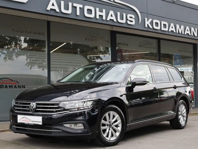Volkswagen Passat Variant 1.5 TSI Business*ACC*AppleCar*LED 2024 Benzine