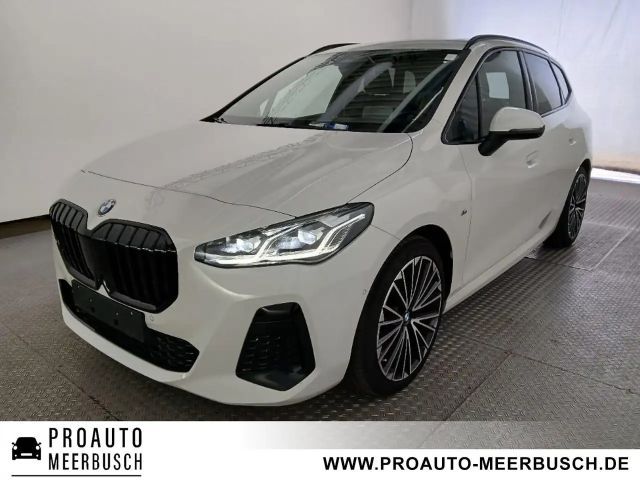 BMW 218 i Active Tourer M Sport AHK/MASSAGE/HUD/PANO 2024 Benzine