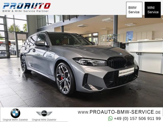 BMW 330 i xDr.Tour.M Sport PRO HUD/PANO/AHK/360°/19"/Komf. 2025 Benzine