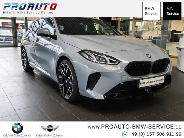 BMW 120 i M Sport PANO/Dr.As+/19"/ACC 2025 Benzine