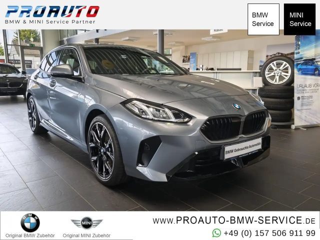 BMW 120 i M Sport PANO/Dr.As+/19"/ACC 2025 Benzine