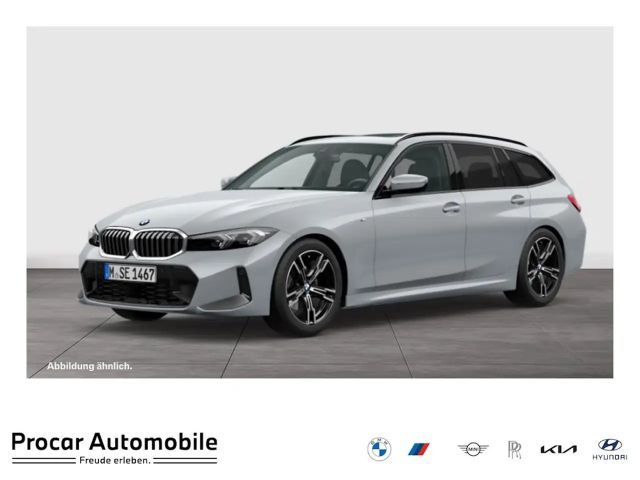 BMW 318 i Touring M Sport Pano Komfortz. ACC RFK 2025 Benzine