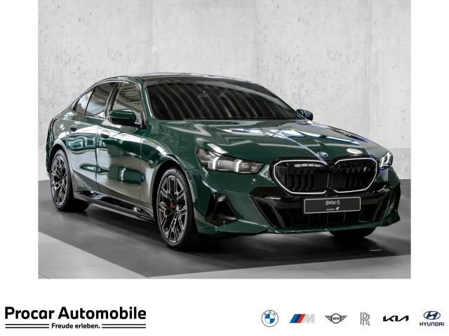 BMW i5 xDrive40 M SPORT PRO INDIVIDUAL AGAVE+HUD+PANO+ACC 2025 Elektrisch