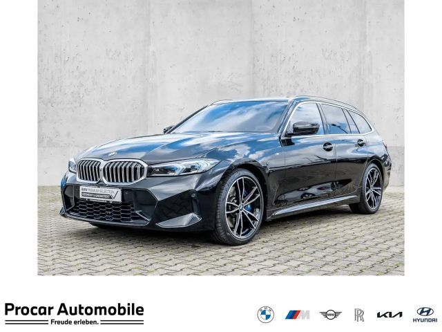 BMW 330 i xDrive Touring M Sport Pano LC Prof. PA+ LED HiF 2023 Benzine