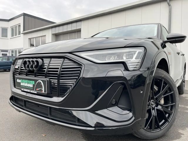 Audi e-tron S-Line 174€ m.20% Anz. 21 Zoll AHK Optikp. Tour 2022 Elektrisch