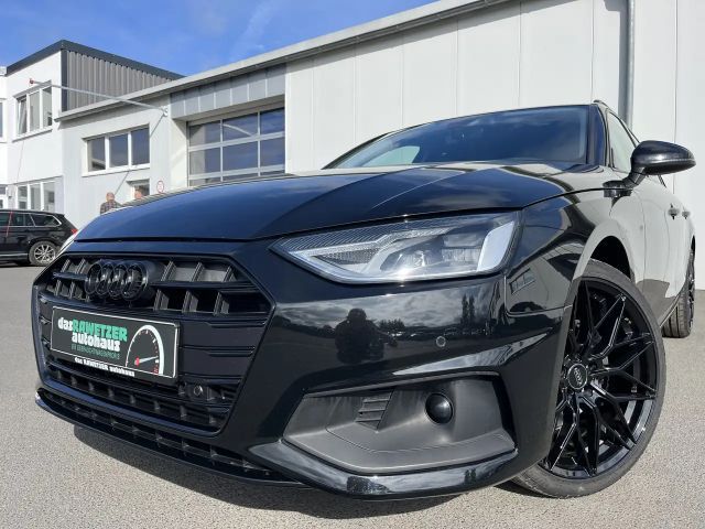 Audi A4 Avant 35 2.0 TFSI Blackline S-Line Optik AHK DAB N 2021 Benzine