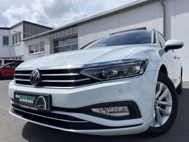 Volkswagen Passat Variant 2.0 TDI DSG Business 141€ m.20% Anz. AHK PANO ST 2023 Diesel