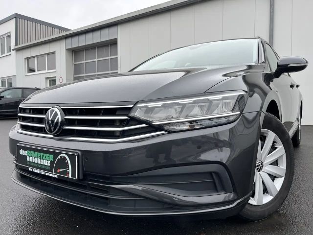 Volkswagen Passat Variant 2.0 TDI DSG Conceptline Navi LED KAMERA SHZ DAB 2022 Diesel