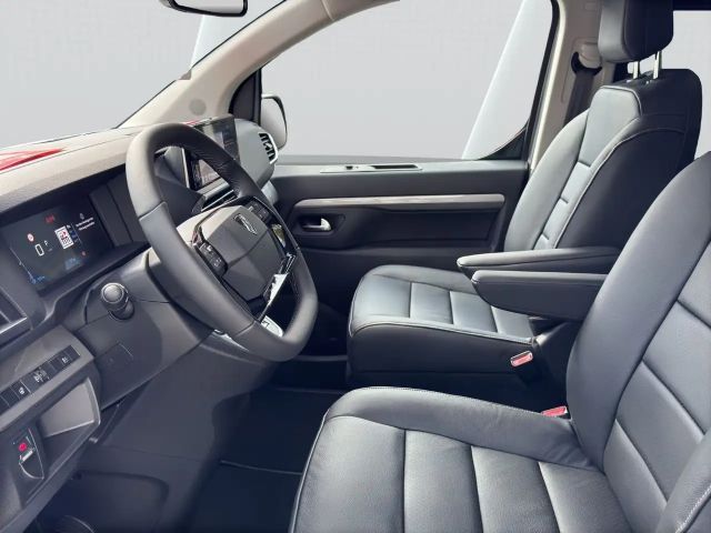 Peugeot Traveller