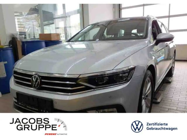 Volkswagen Passat Var. 2.0 TDI DSG 4M Elegance Navi*IQ*CAM*AID Elegance 4Motion 2023 Diesel