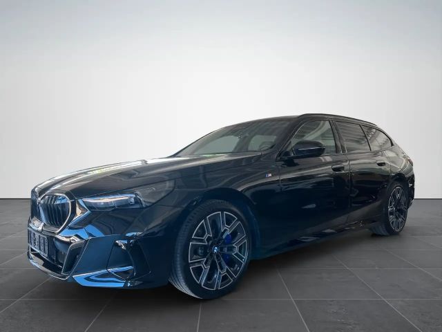 BMW 540 d Touring xDrive M SPORT PRO /AHK/PANO/STHZG/ 2025 Diesel