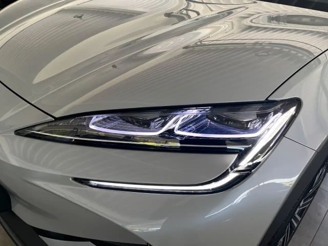 BYD Sealion 7