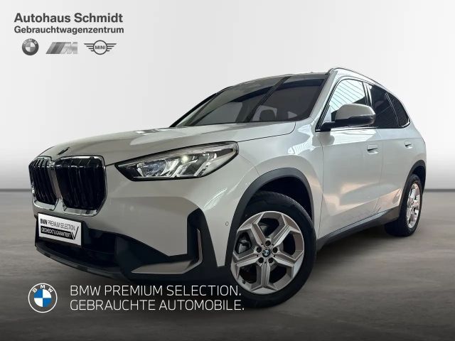 BMW X1 sDrive18i *18"*LC+*H/K*Driving+Parking Assist.*ISO 2025 Benzine