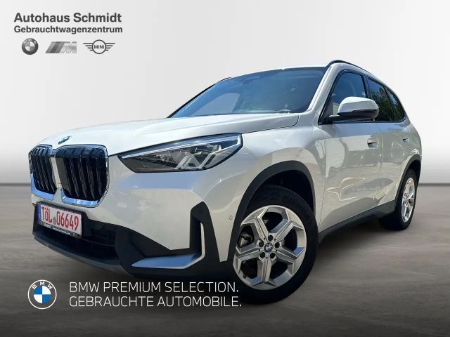 BMW X1 sDrive18i *18"*LC+*H/K*Driving+Parking Assist.*ISO 2024 Benzine