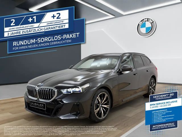 BMW 530 e xDrive Touring [M Sport, BSI Paket (3J/40.000km) 2025 Hybride / Benzine