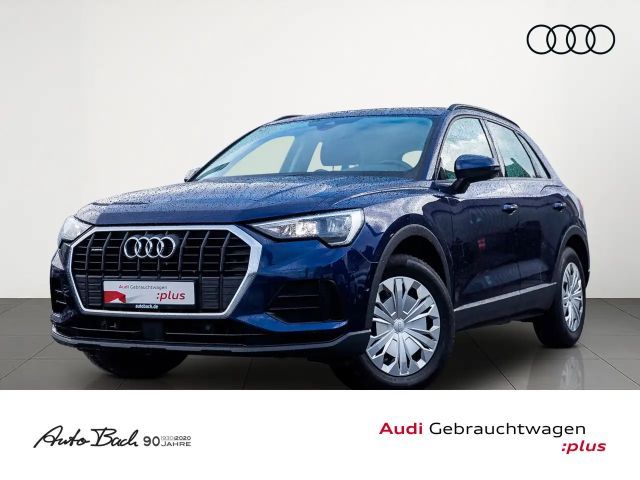Audi Q3 35TDI qu Stronic Navi LED ACC AHK EPH CarPlay 2022 Diesel