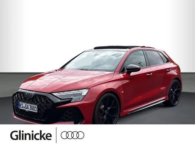 Audi RS3 RS3 Sportback 2.5 TFSI quattro PANO, RFK, HEAD-U 2026 Benzine