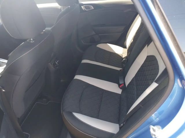 Kia Ceed / cee'd