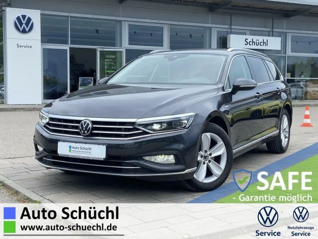 Volkswagen Passat Variant 2.0 TDI DSG Elegance PANORAMA+AHK 2021 Diesel