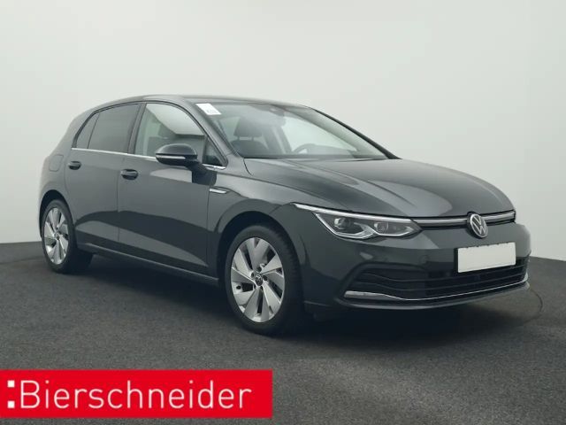 Volkswagen Golf 8 1.5 eTSI DSG NAVI LENKRADHZG LED 2024 Benzine