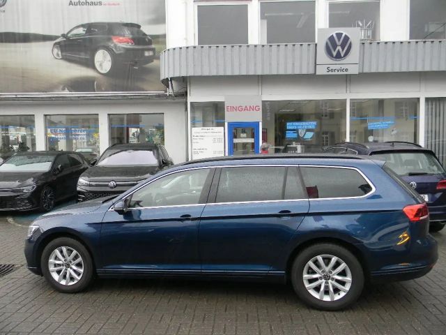 Volkswagen Passat Variant Business 2,0 TDI SCR DSG AHK,KAM. 2024 Diesel