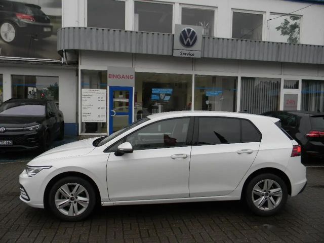 Volkswagen Golf VIII Lim. Life 2,0 TDI 7 GANG DSG Kamera 2024 Diesel
