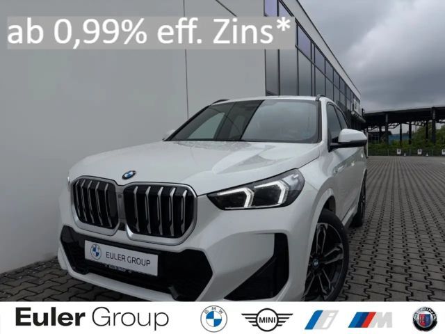 BMW X1 xDrive23i M Sport 19'' el.Aktivsitze Pano H/K HUD 2025 Benzine