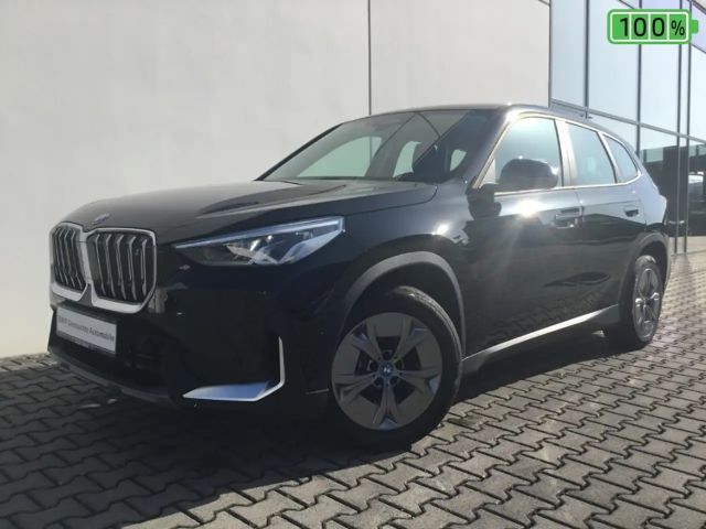 BMW iX1 xDrive 30 A LMR SHZ Parkass DAB Sportsitz 2023 Elektrisch