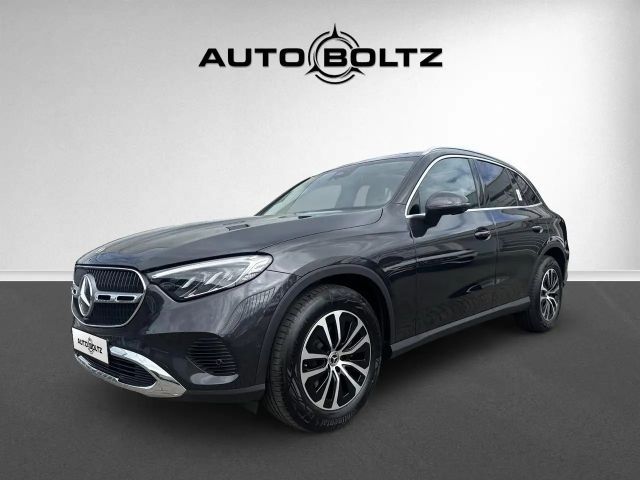 Mercedes-Benz GLC 200 Adv. Plus Pano 360 Cam Memory WinterP. 2025 Benzine