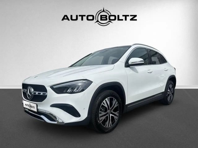 Mercedes-Benz GLA 220 4M Progressive Adv. PANO WinterP. Camera 2025 Benzine