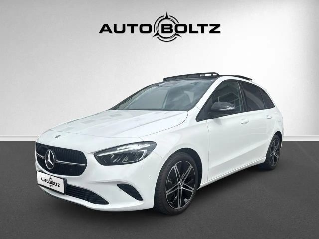 Mercedes-Benz B 200 ENp 48000 Progressive Pano Night Winter 2024 Benzine