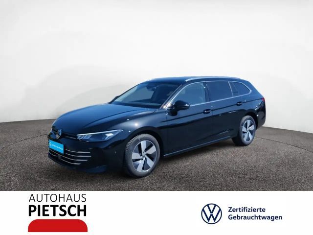 Volkswagen Passat Variant 1.5 eTSI Business 2025 Benzine