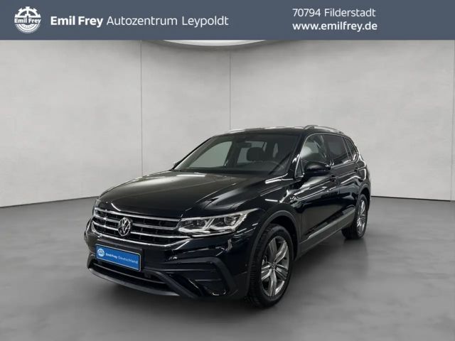 Volkswagen Tiguan Allspace 1.5 TSI 7-Sitzer Navi 2025 Benzine