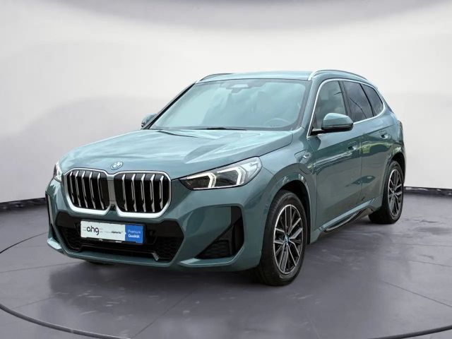 BMW X1 xDrive30e Steptronic M Sportpaket Head-Up AHK 2022 Hybride / Benzine