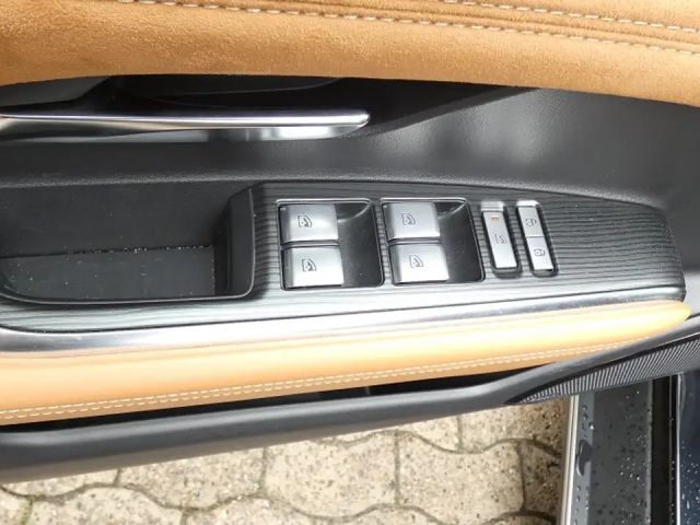 Mazda 6e