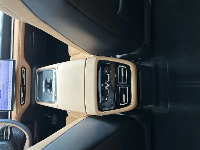 Mazda 6e