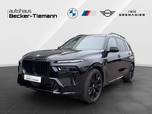 BMW X7 xDrive40d | M Sport Pro| Integral| Sky Lounge| UPE 2025 Diesel