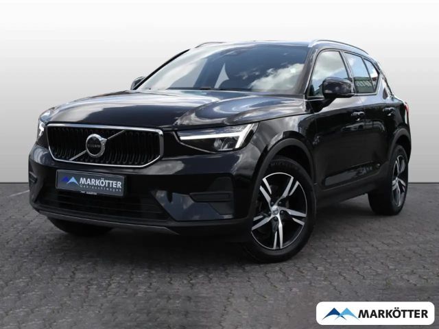 Volvo XC40 B3 Core 2WD/SHZ/LHZ/AHK/DAB+/Rückfahrkamera 2022 Benzine
