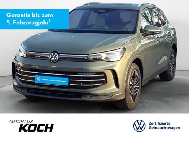 Volkswagen Tiguan eHybrid Elegance Pano AHK Navi LED Kamera 2025 Hybride / Benzine
