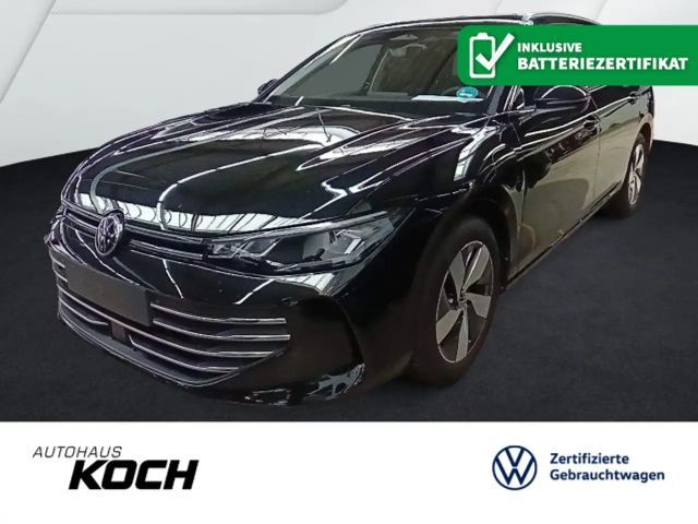 Volkswagen Passat Variant eHybrid Business AHK Kamera Navi 2025 Hybride / Benzine