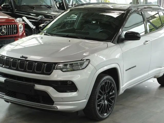 Jeep Compass S Plug-In Hybrid 4WD*ACC*NAVI*LEDER*KAME 2022 Hybride / Benzine