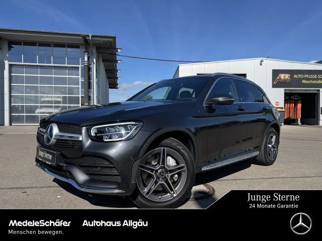 Mercedes-Benz GLC 300 GLC 300 4M AMG Distron LED Standheiz Trittbrett 2022 Benzine