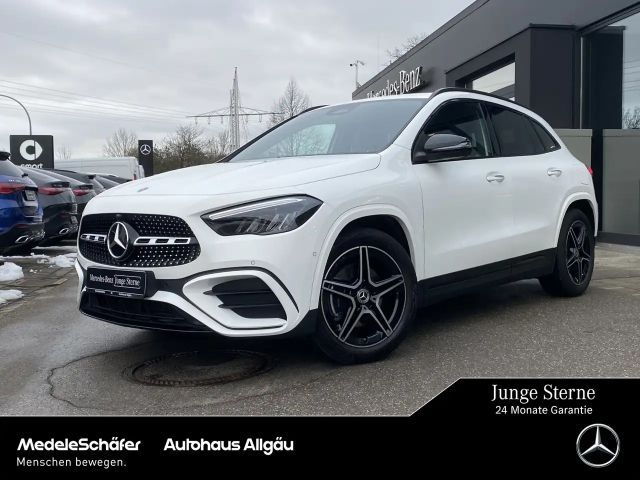 Mercedes-Benz GLA 200 GLA 200 AMG Night AHK KeylGO automHeck Lenkheiz 2025 Benzine